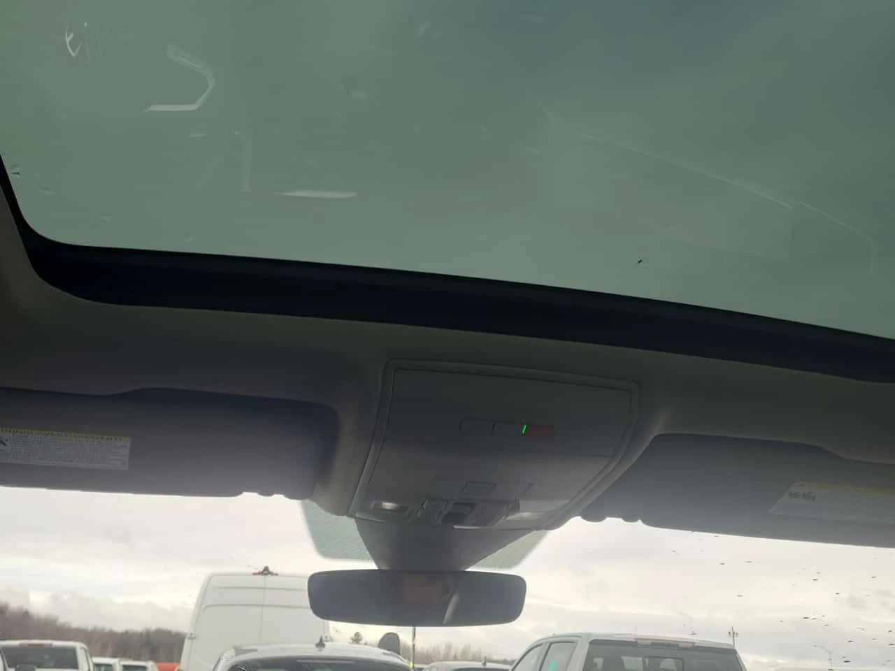 VW Atlas * HIGHLINE * CARFAX * ЦЕНА ДО БГ, снимка 13 - Автомобили и джипове - 54235723