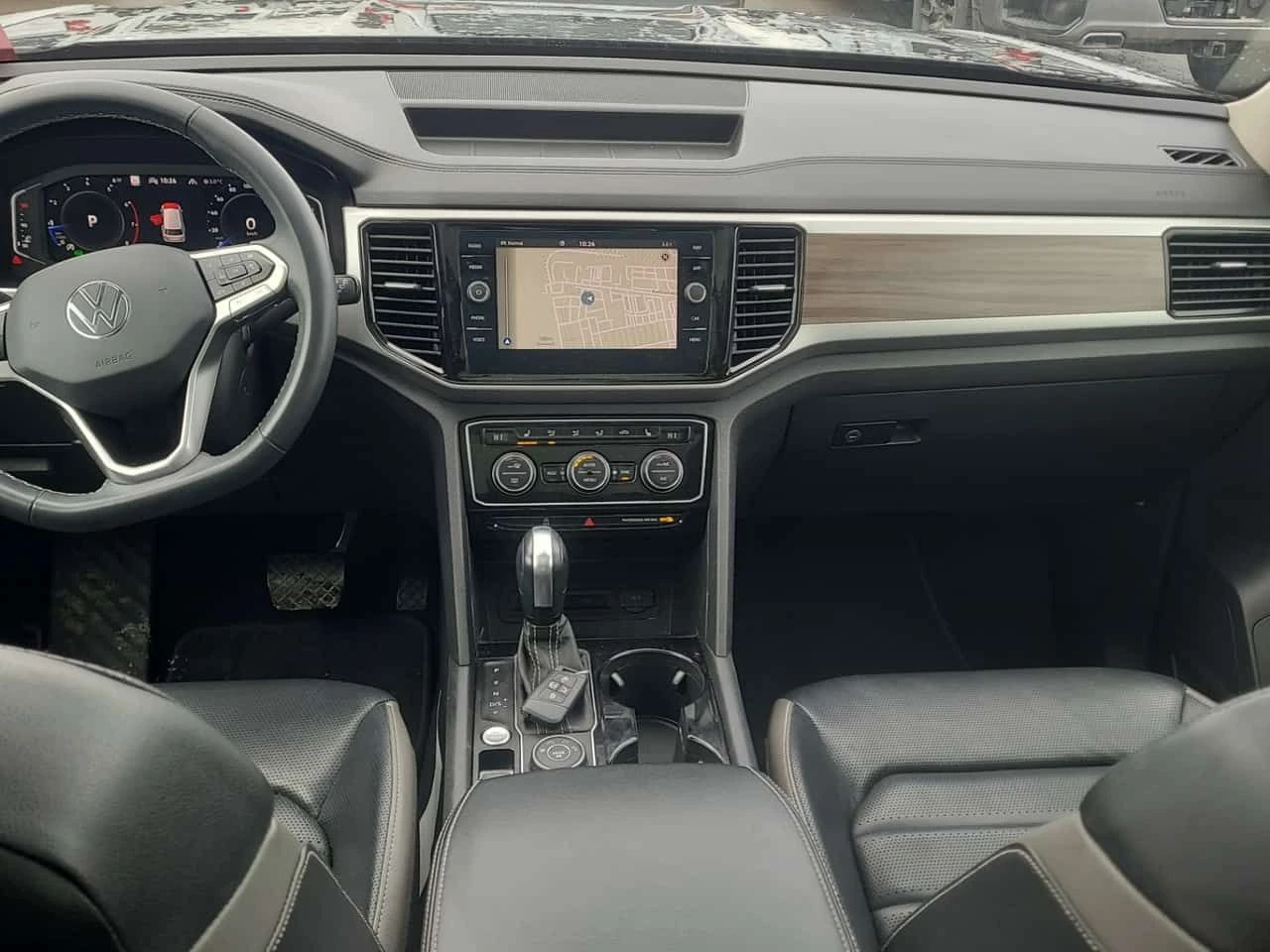 VW Atlas * HIGHLINE * CARFAX * ЦЕНА ДО БГ, снимка 8 - Автомобили и джипове - 54235723