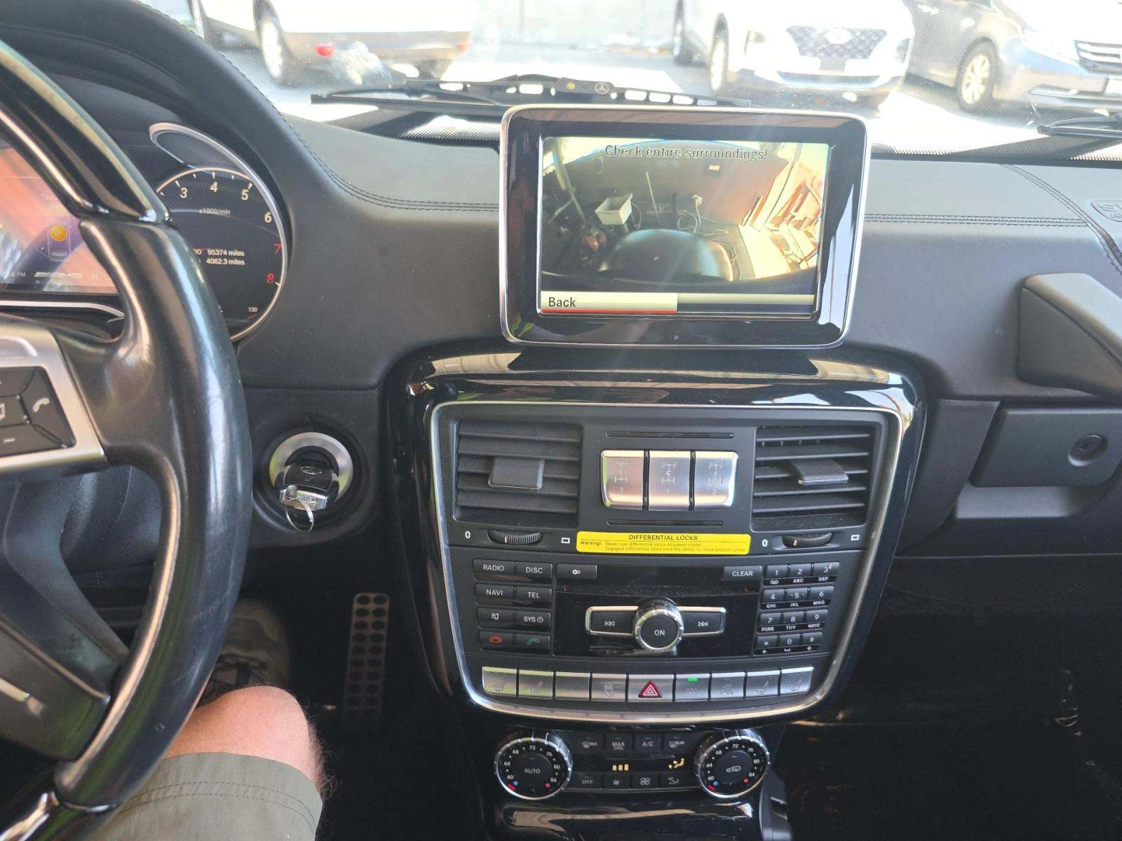 Mercedes-Benz G 63 AMG 4MATIC 4dr , снимка 12 - Автомобили и джипове - 54460240