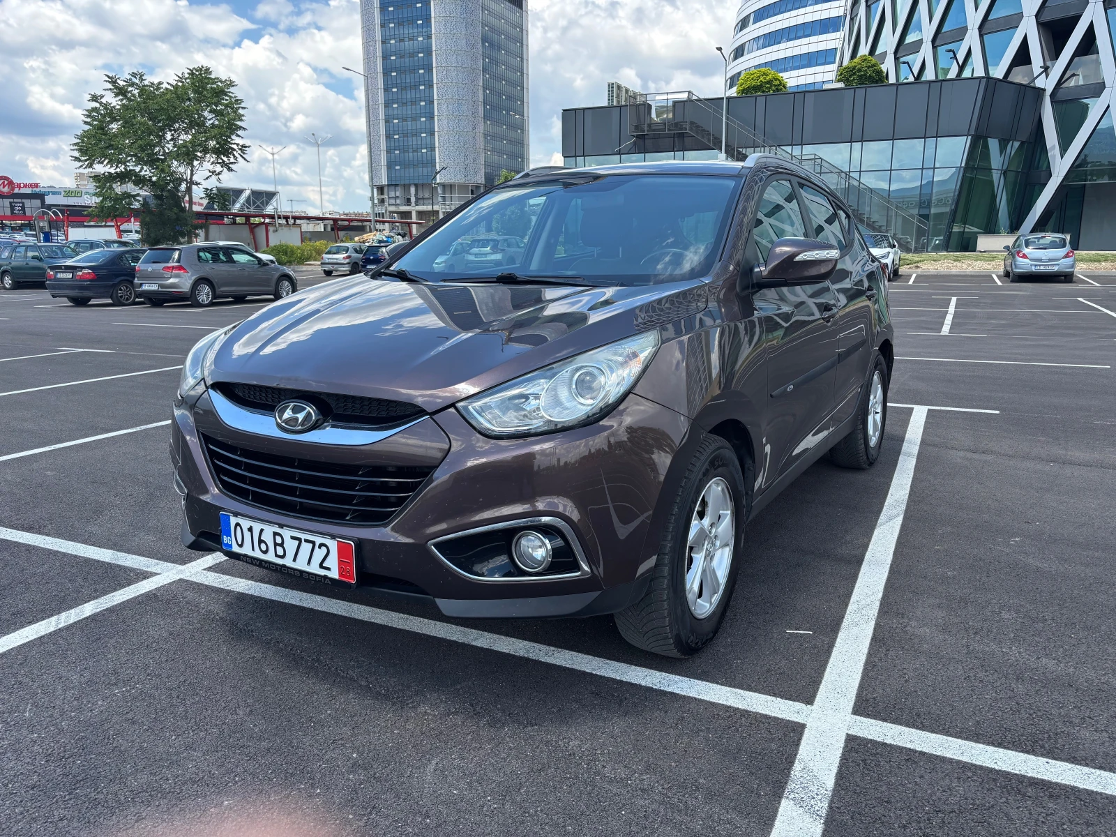 Hyundai IX35 2.0CRDI Лизинг през Уникредит по 157 евро