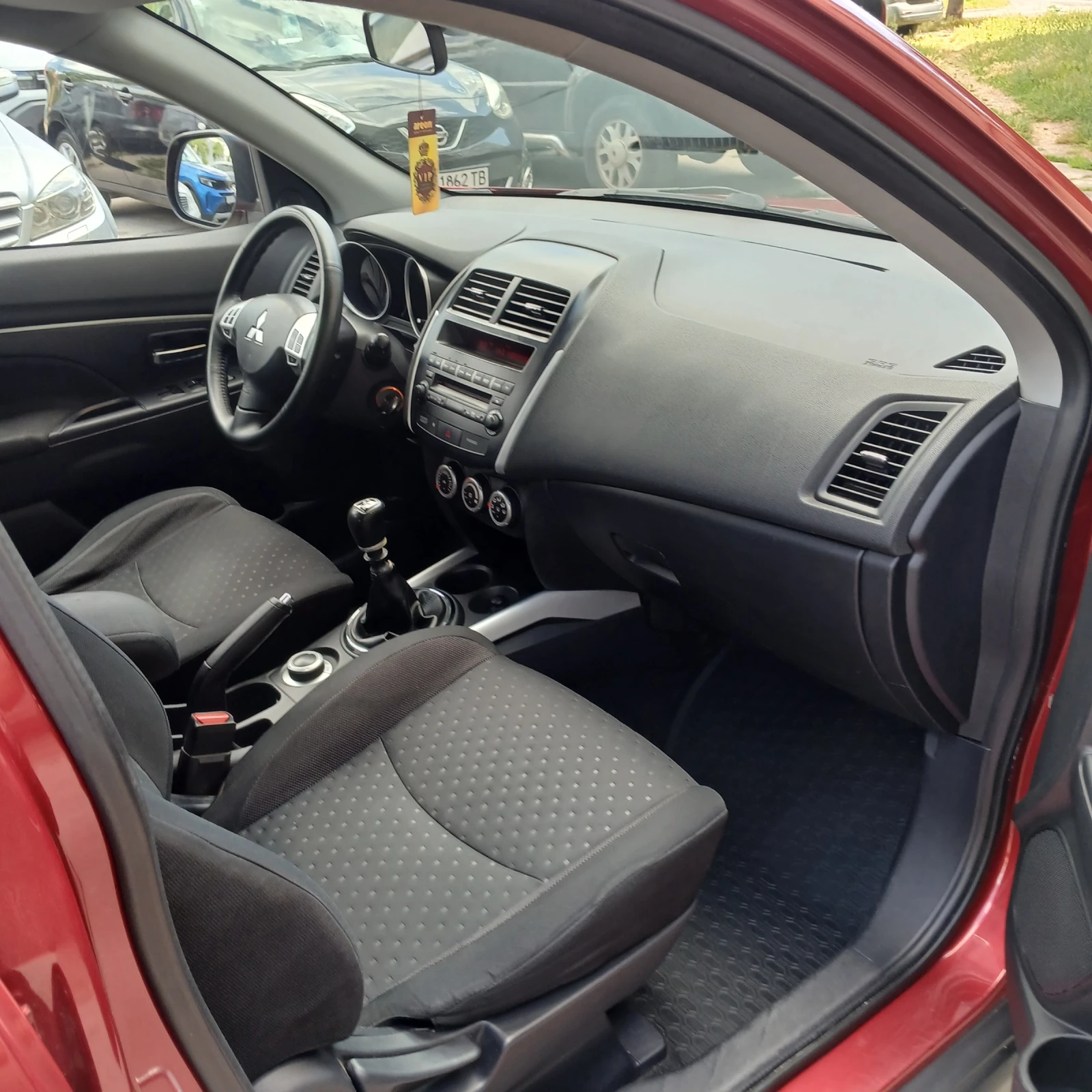 Mitsubishi ASX 6 СКОРОСТИ , снимка 12 - Автомобили и джипове - 55155123