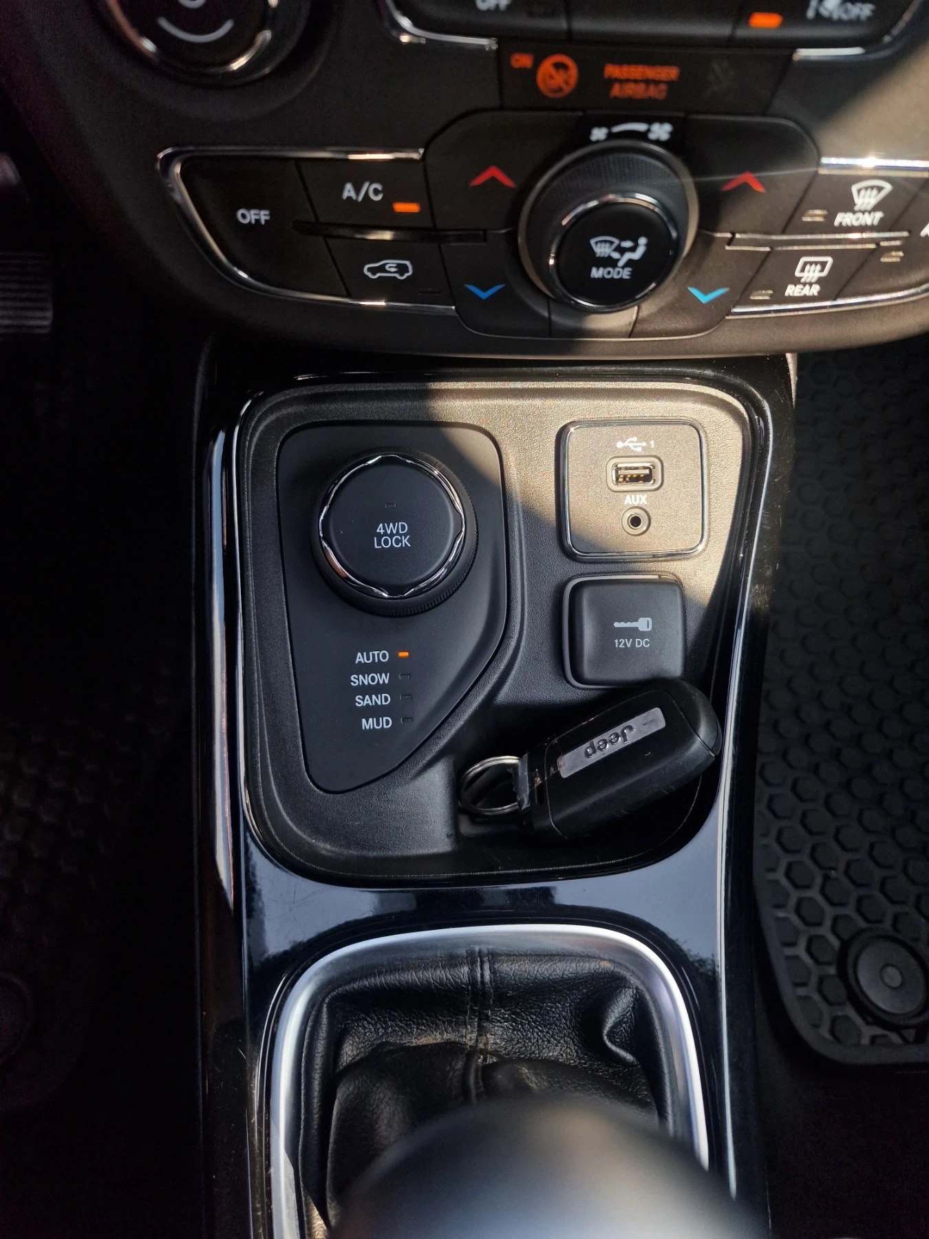 Jeep Compass 4x4 , 2.0M-Jet, 150.000km, снимка 11 - Автомобили и джипове - 55169504