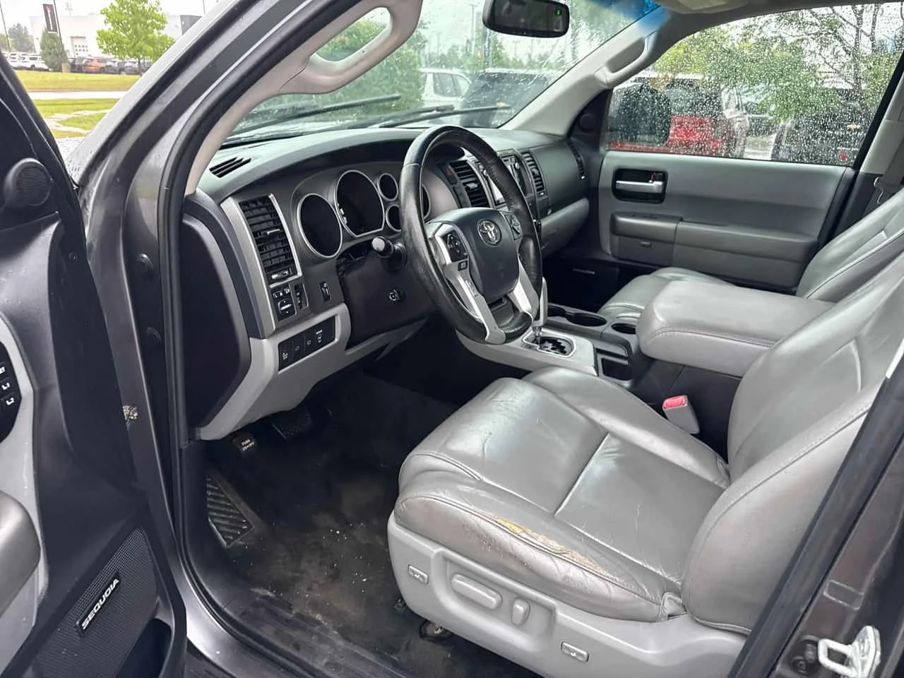 Toyota Sequoia * Limited * CARFAX * ����� �� ����������� | Mobile.bg � ����������� 5