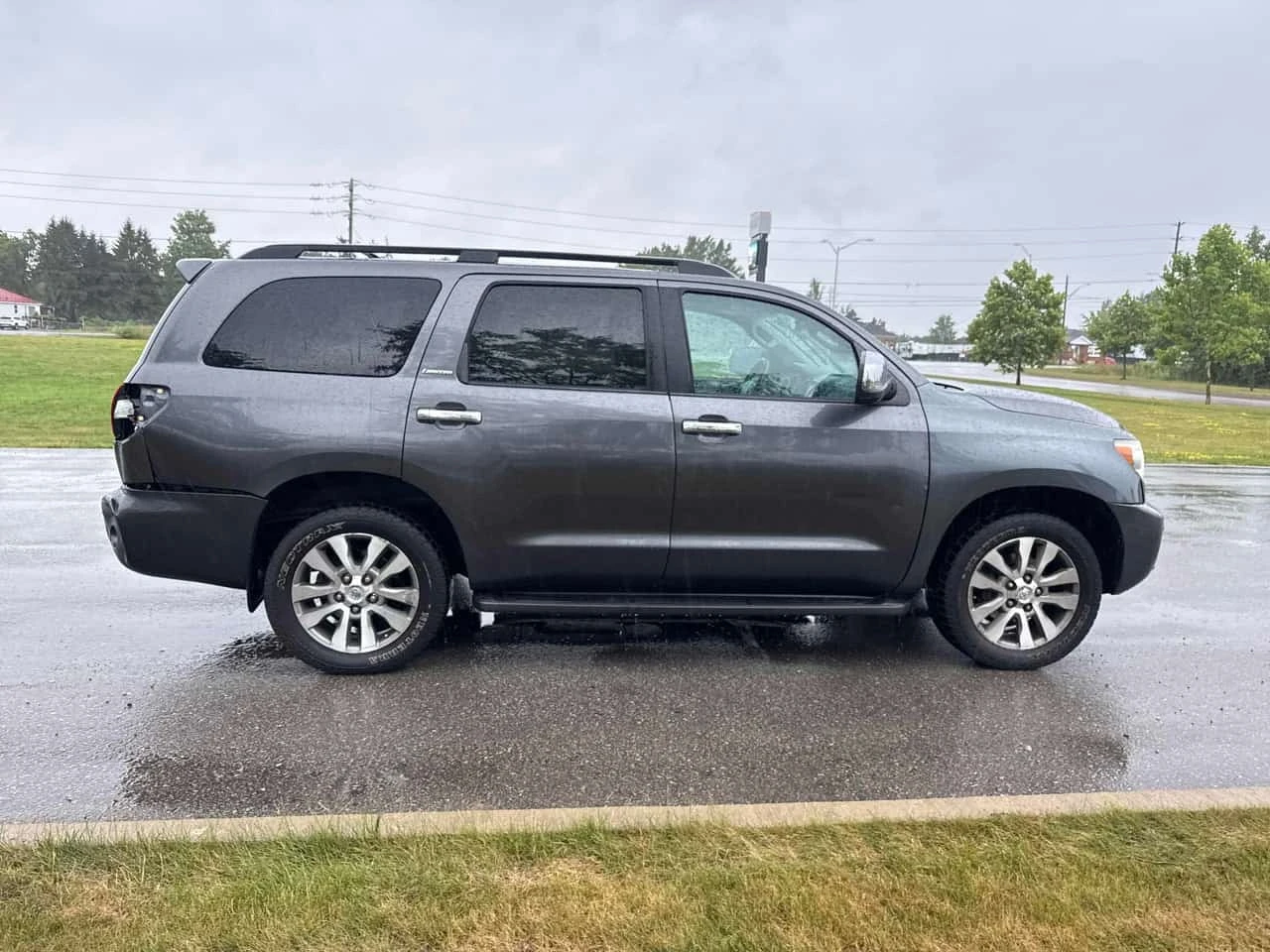 Toyota Sequoia * Limited * CARFAX * ����� �� ����������� | Mobile.bg � ����������� 3