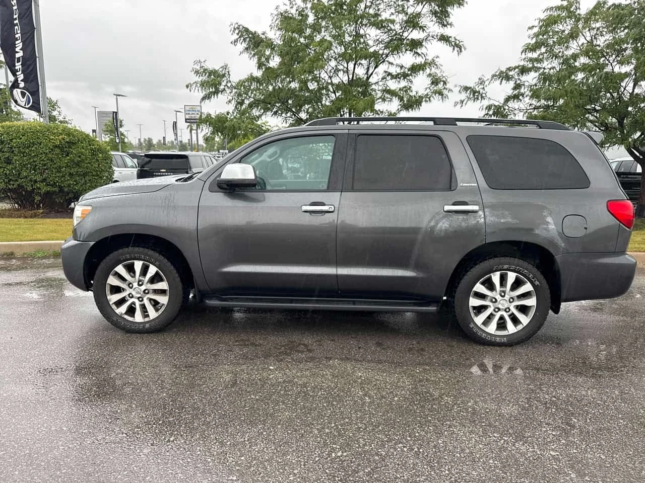 Toyota Sequoia * Limited * CARFAX * ����� �� ����������� | Mobile.bg � ����������� 2