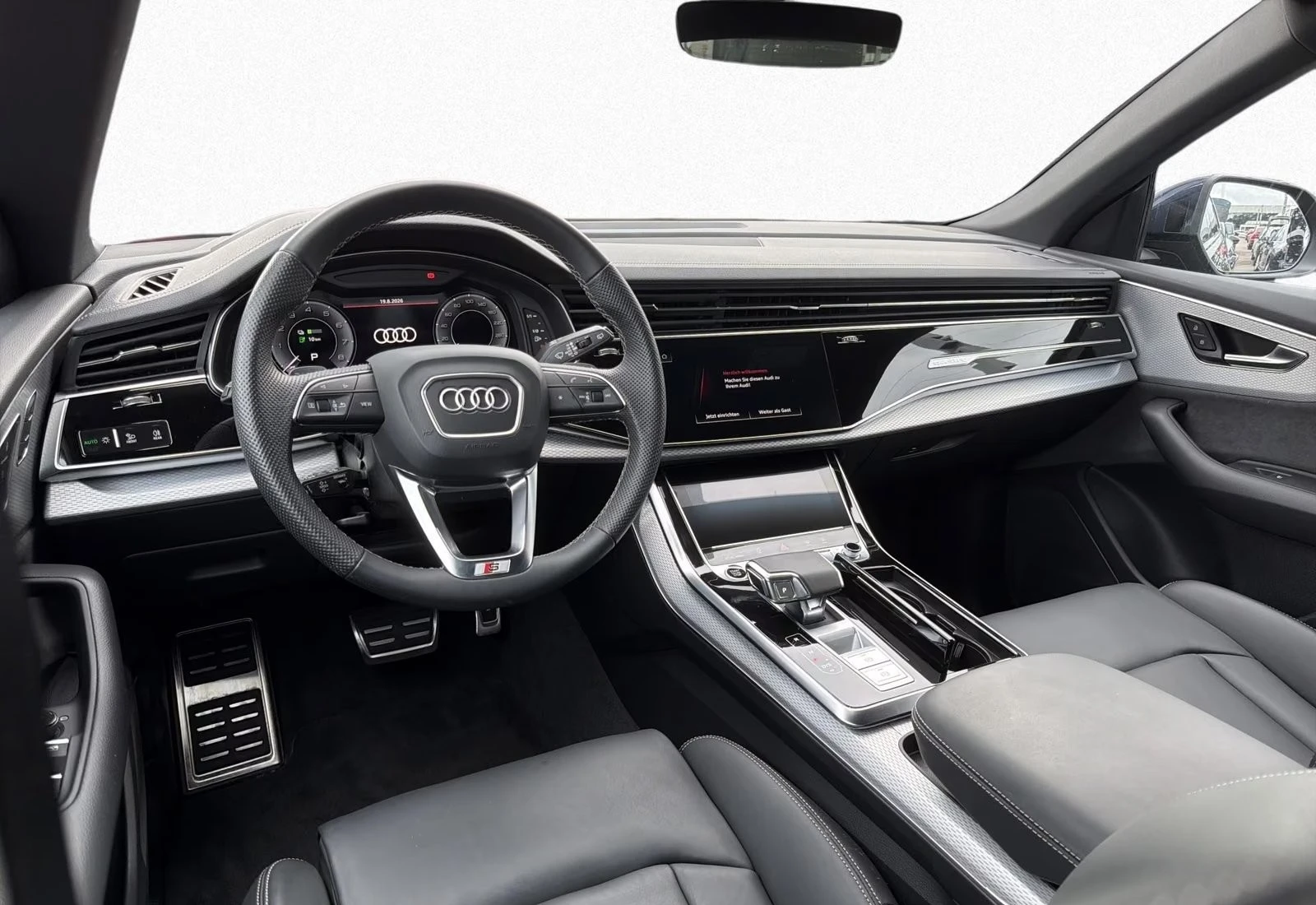 Audi Q8 55 TFSIe / S-LINE / BLACK OPTIC / MATRIX/ 360/ HUD, снимка 10 - Автомобили и джипове - 56073164