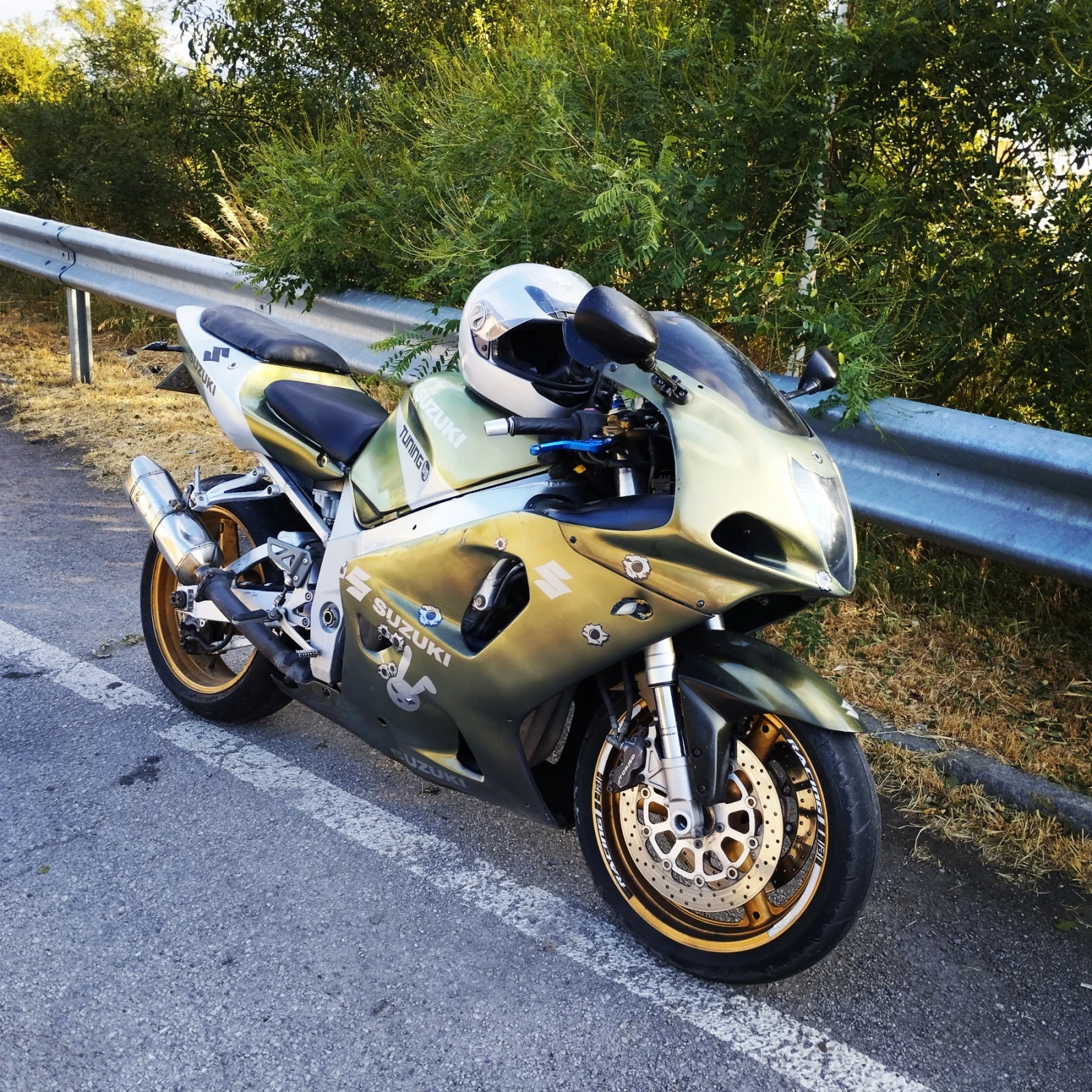 Suzuki Gsxr 750i - изображение 7