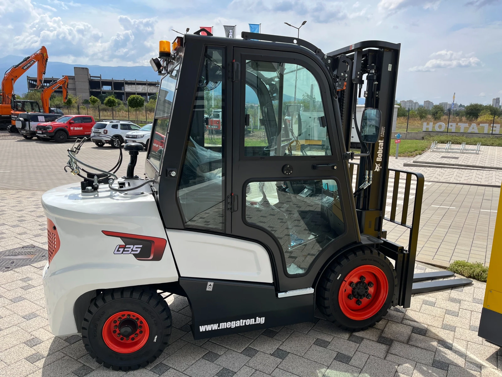  Bobcat G35NXP | Mobile.bg   3
