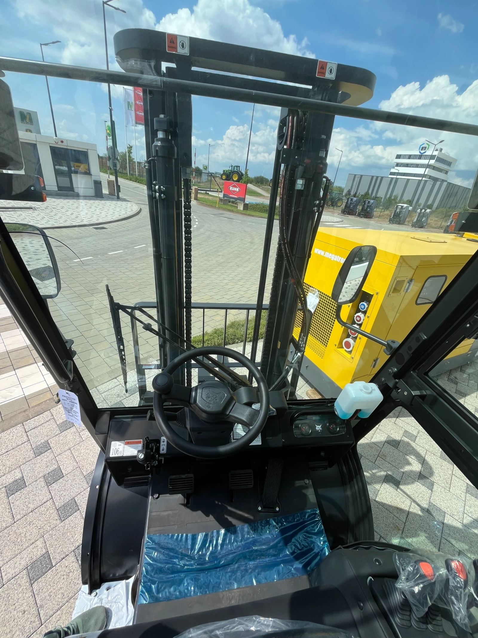  Bobcat G35NXP | Mobile.bg   10