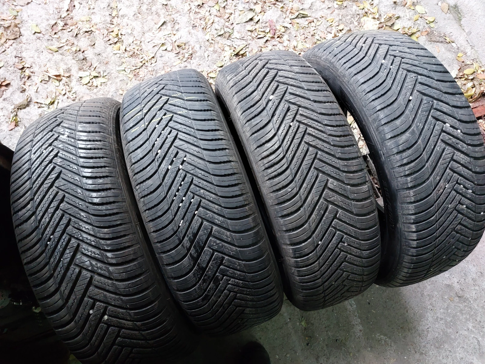  215/60R17 | Mobile.bg   1