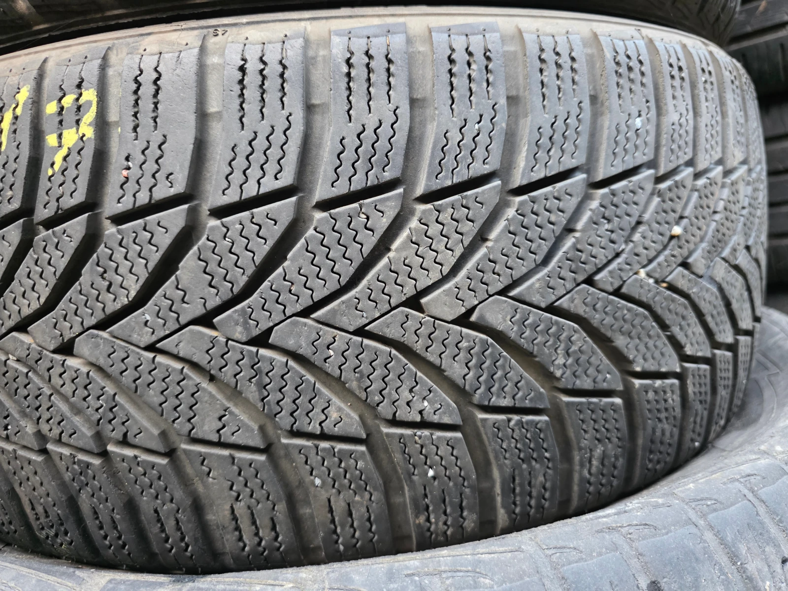 ���� 205/45R17 | Mobile.bg � ����������� 4