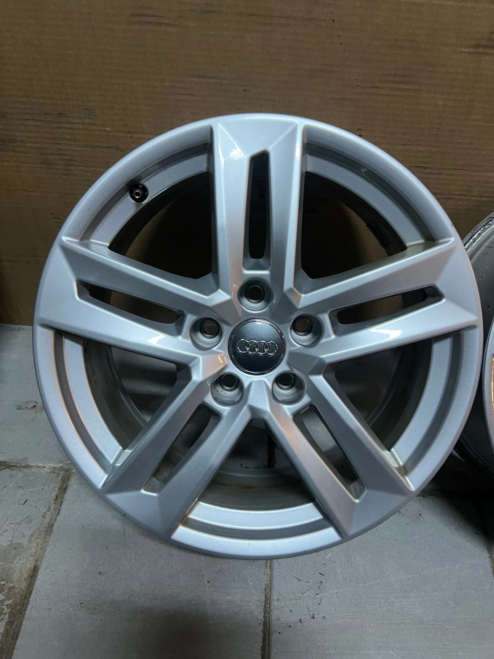 ������ | Mobile.bg � ����������� 1