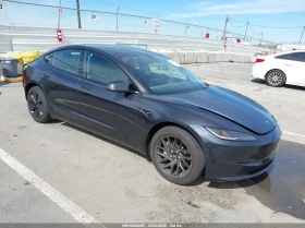 Tesla Model 3 Long Range Dual Motor All-Wheel Drive/Rear-Wheel D, снимка 1