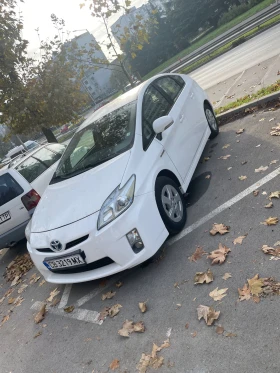 Toyota Prius  | Mobile.bg    13