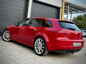 Alfa Romeo 159 sportwagon 2.0JTDm * Ti* Xenon* Alcantara* NAVI* FULL - 10999 лв. - 18254605 4