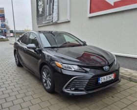 Toyota Camry Hybrid * Face * Distronic * KeyLess - 22999 € / 44982.13 лв. - 33682482 7