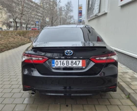 Toyota Camry Hybrid * Face * Distronic * KeyLess - 22999 € / 44982.13 лв. - 33682482 4
