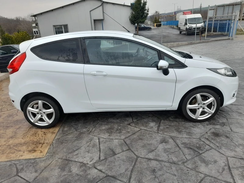 Ford Fiesta 1.2i COUPE TREND, снимка 5 - Автомобили и джипове - 46830854