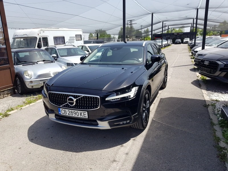 Volvo V90 Cross Country, снимка 1 - Автомобили и джипове - 46318587