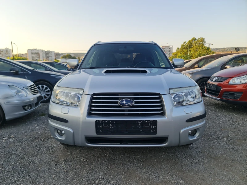 Subaru Forester УНИКАТ АВТОМАТ 4X4, снимка 2 - Автомобили и джипове - 47413709