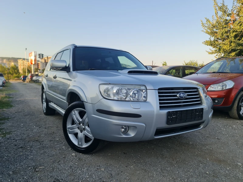 Subaru Forester УНИКАТ АВТОМАТ 4X4, снимка 1 - Автомобили и джипове - 47413709