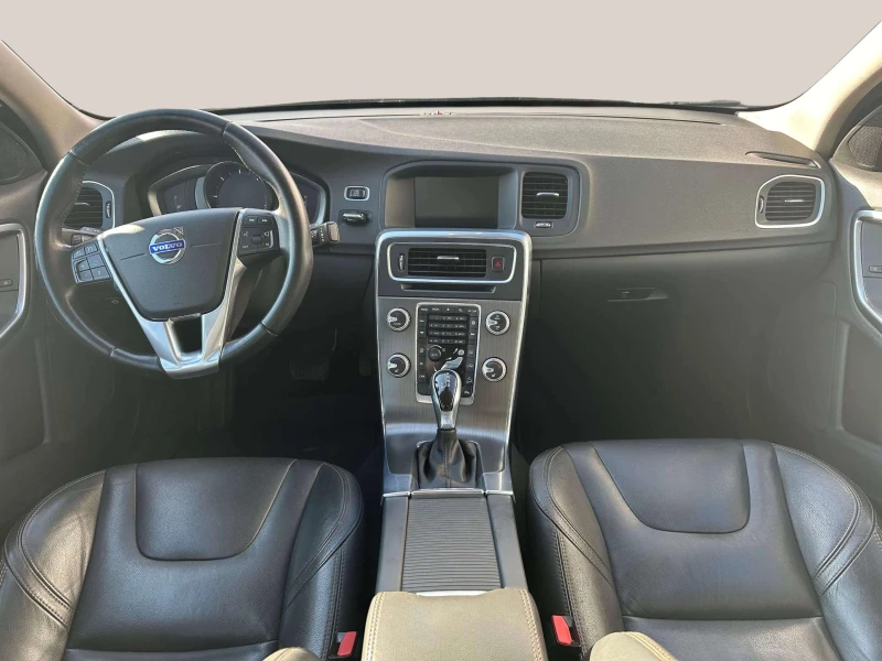 Volvo S60 2.4 D4, снимка 5 - Автомобили и джипове - 47414907