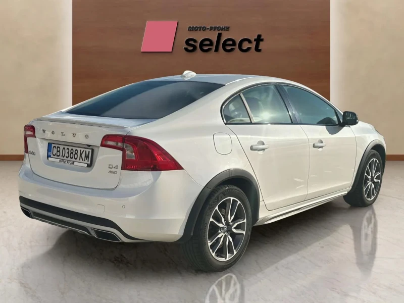 Volvo S60 2.4 D4, снимка 7 - Автомобили и джипове - 47414907