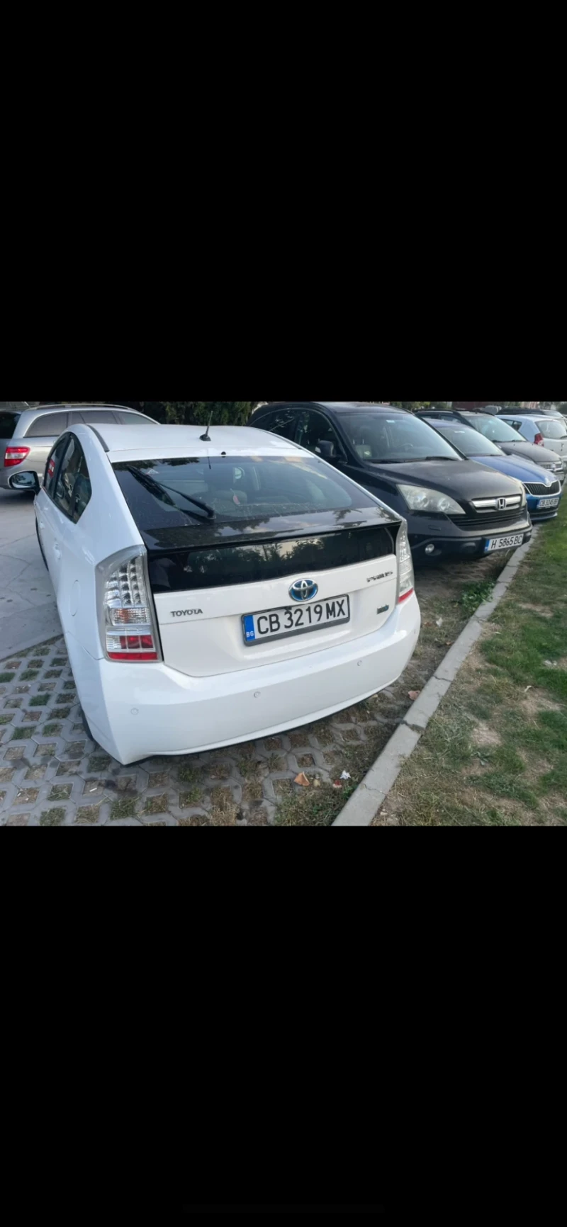 Toyota Prius Хечбек, снимка 9 - Автомобили и джипове - 48147777