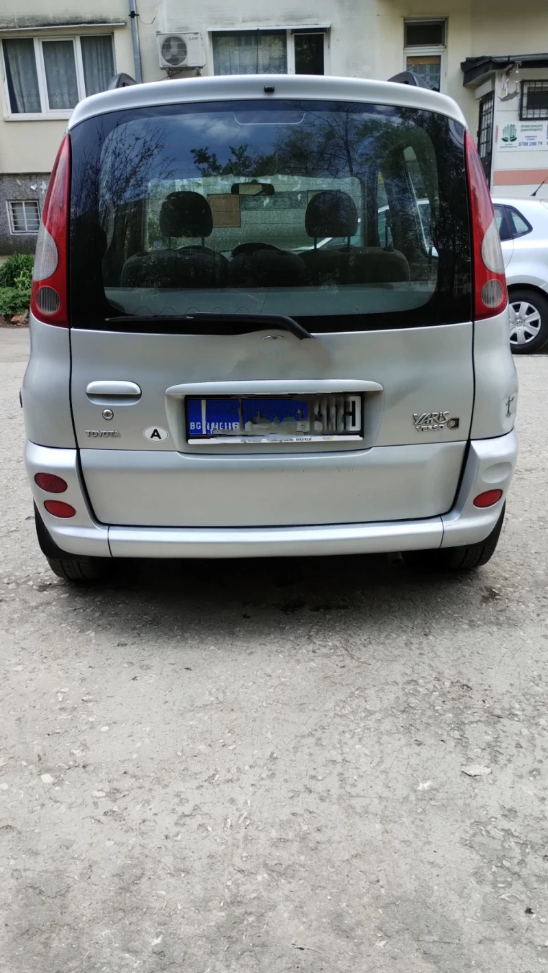 Toyota Yaris verso, снимка 4 - Автомобили и джипове - 52693394