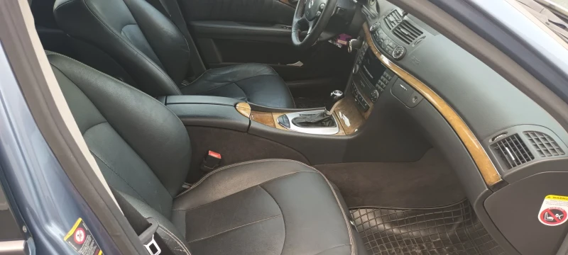 Mercedes-Benz E 350 3.5, снимка 9 - Автомобили и джипове - 52646113