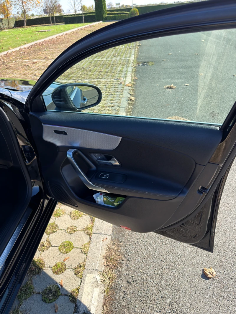 Mercedes-Benz A 220 W177 4MATIC, снимка 15 - Автомобили и джипове - 52473257