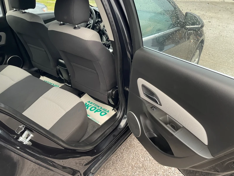 Chevrolet Cruze 2.0 , 163 коня, ПАРКТРОНИК , 6 скорости, снимка 10 - Автомобили и джипове - 52641082