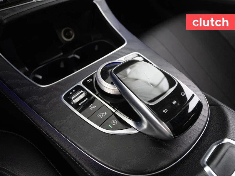 Mercedes-Benz E 300 * 4MATIC* SEDAN* Автокредит(Цена до БГ), снимка 16 - Автомобили и джипове - 53407474