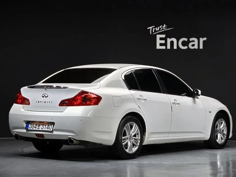 Infiniti G 25 - 2.5 - САМО 30% АВАНС, снимка 2 - Автомобили и джипове - 56285530