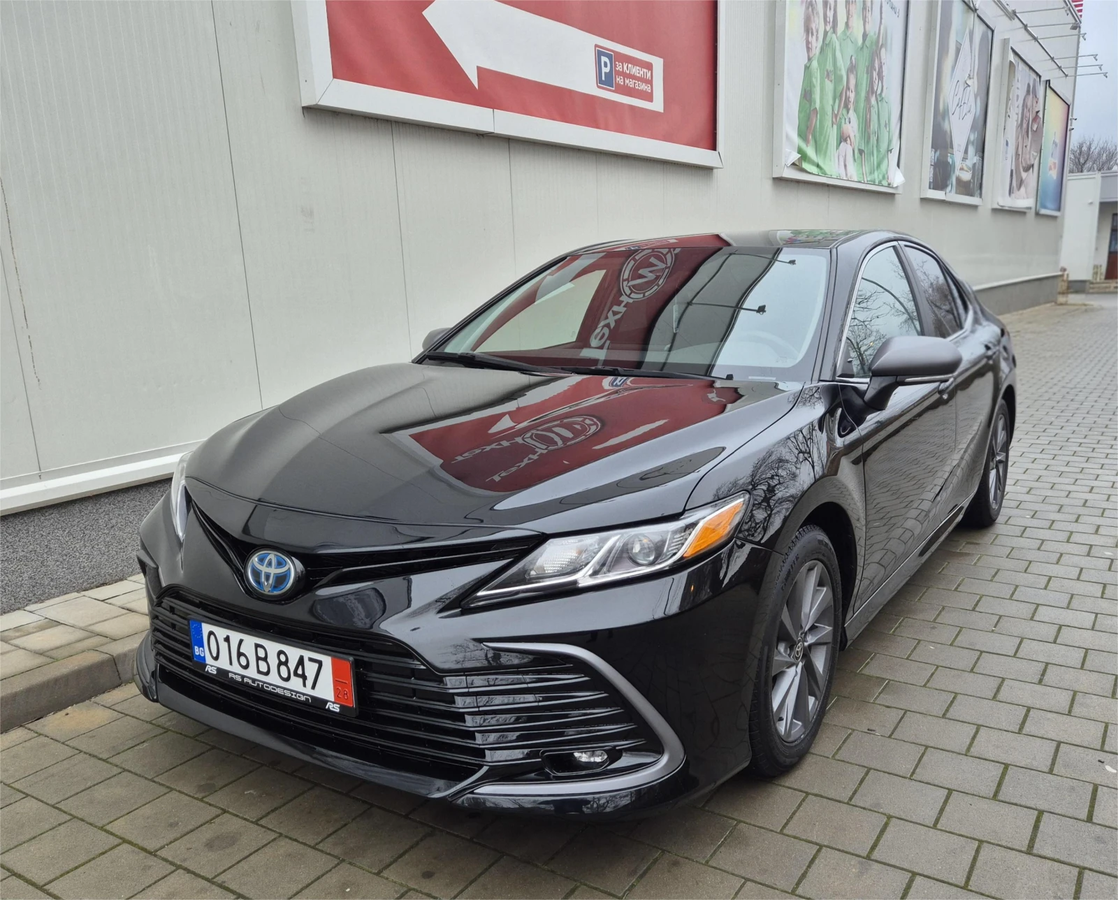 Toyota Camry Hybrid * Face * Distronic * KeyLess, снимка 1
