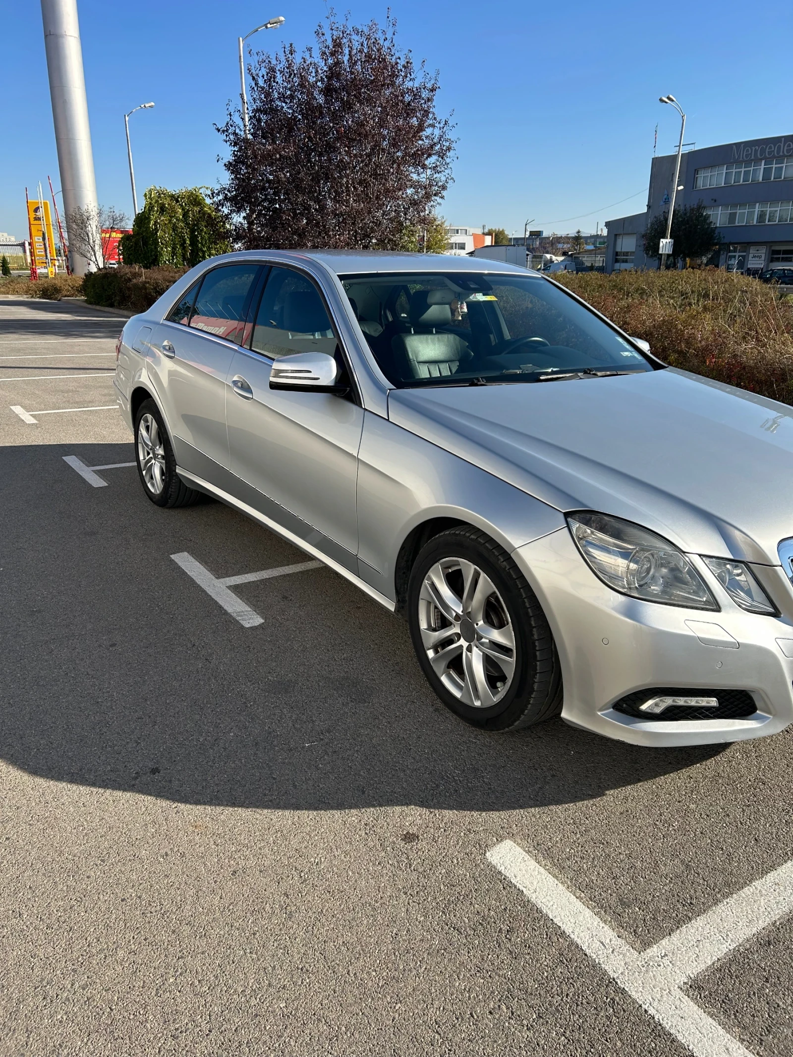 Mercedes-Benz E 350  - изображение 4