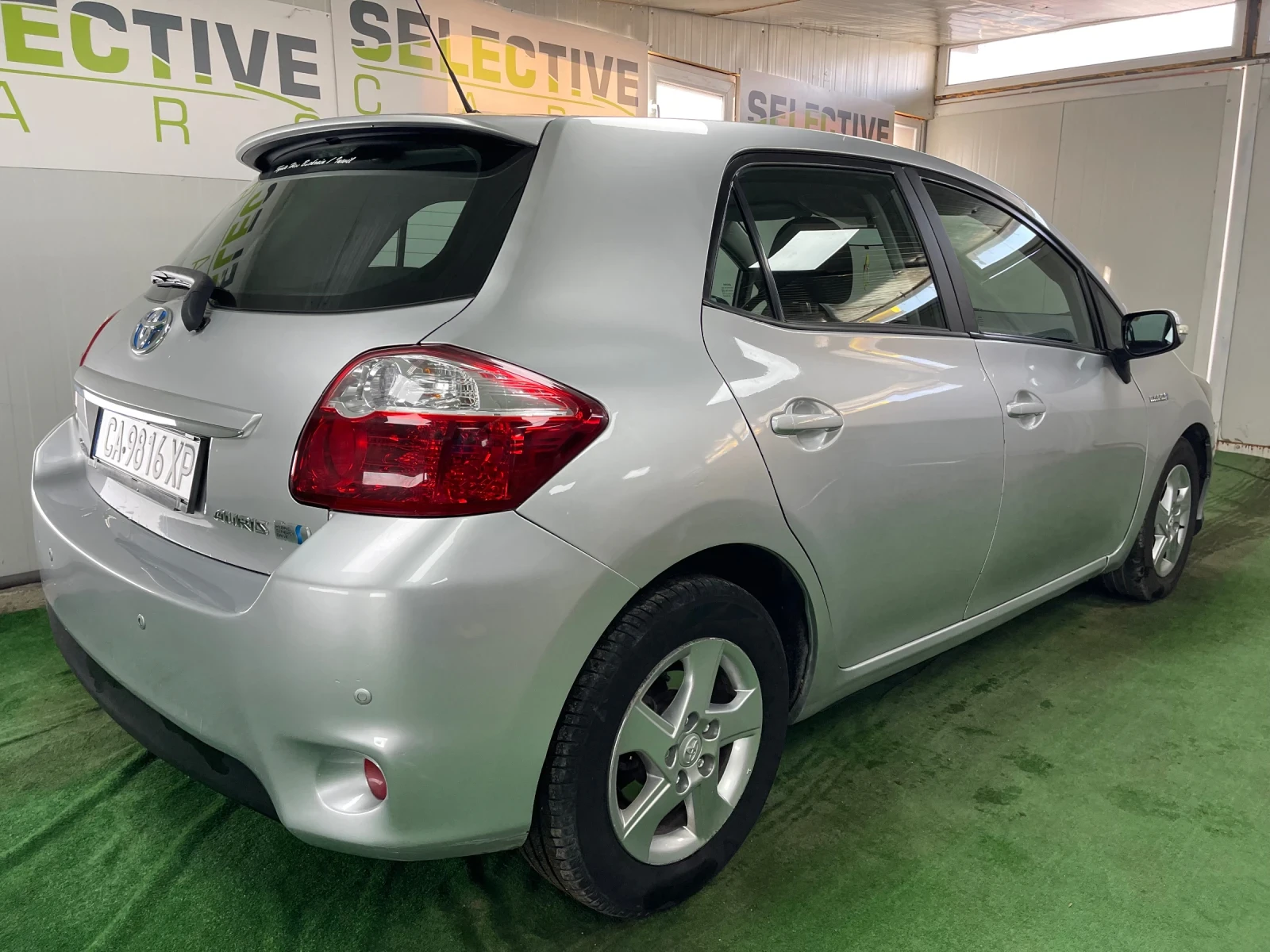 Toyota Auris 1.8 Hybrid LPG - изображение 6