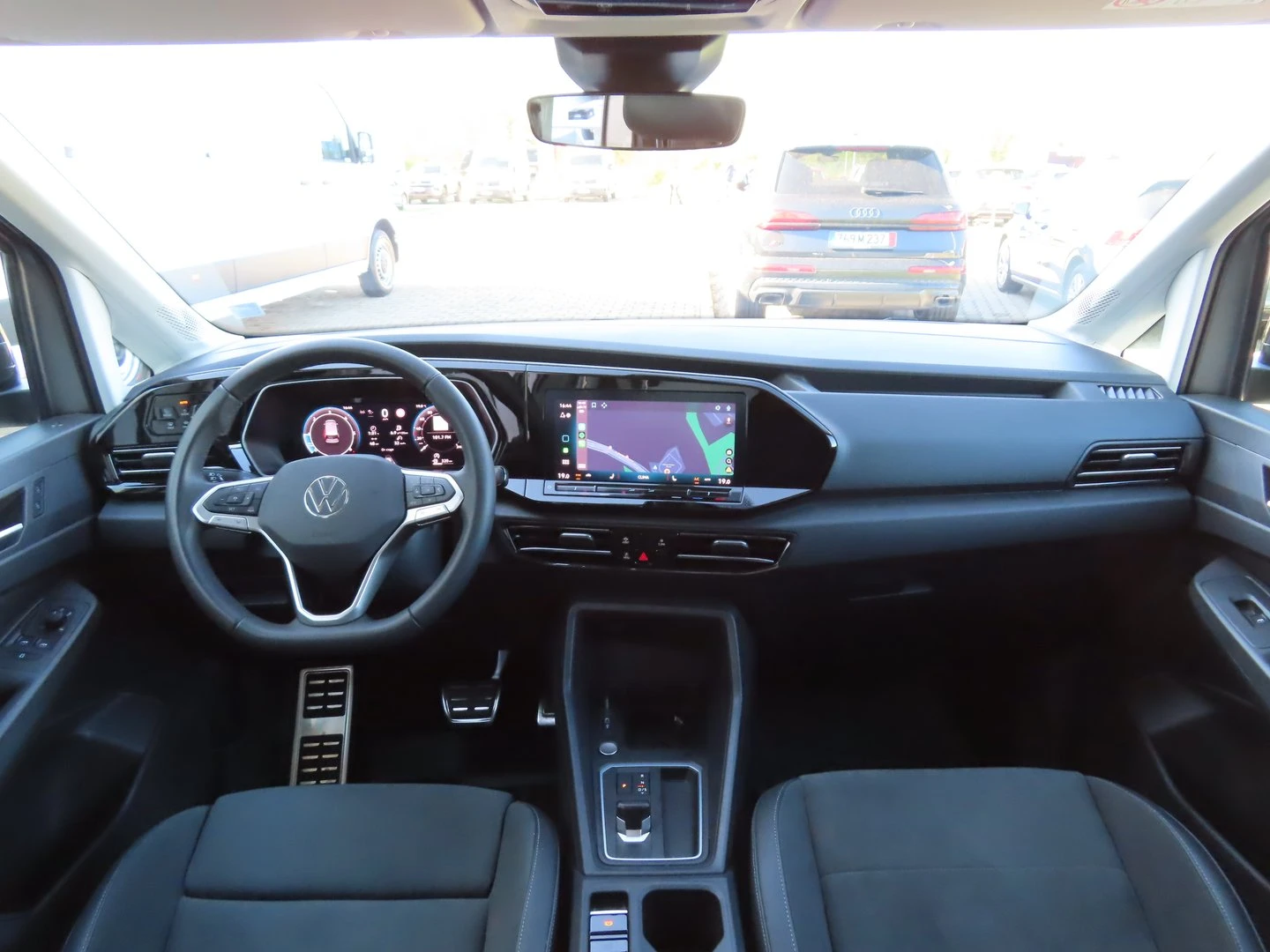 VW Caddy Style TDI 5 ����� | Mobile.bg � ����������� 4