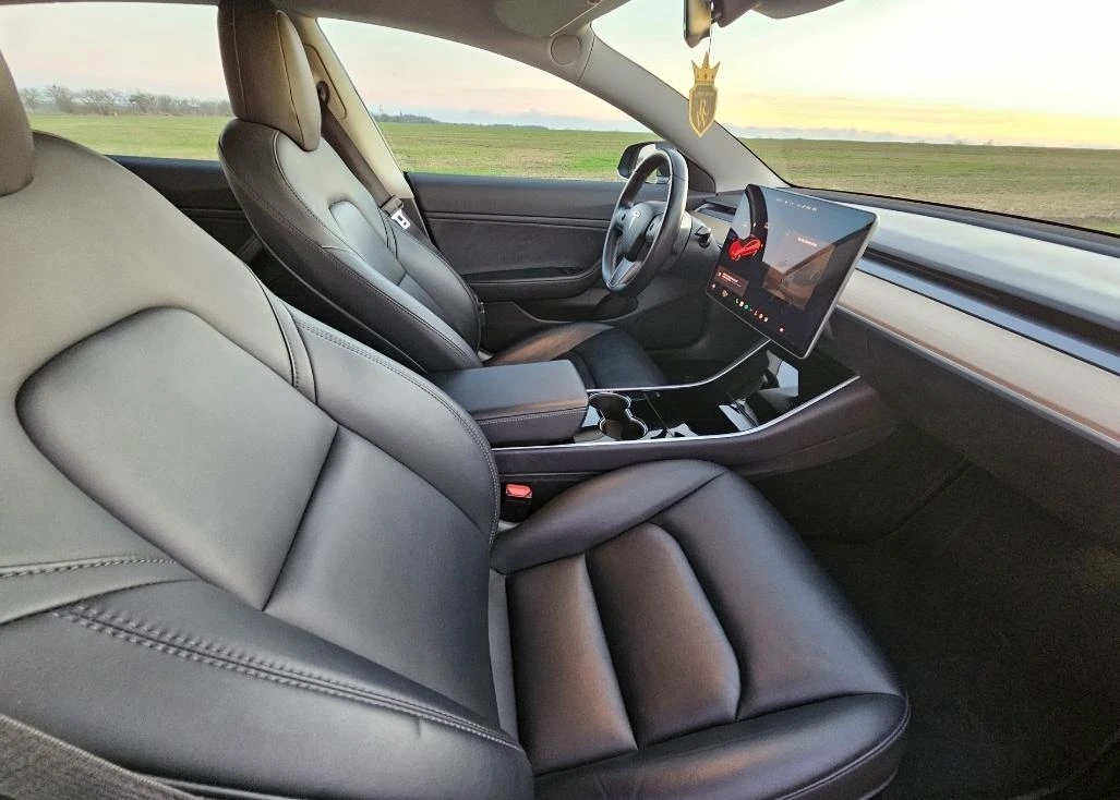 Tesla Model 3    | Mobile.bg   16