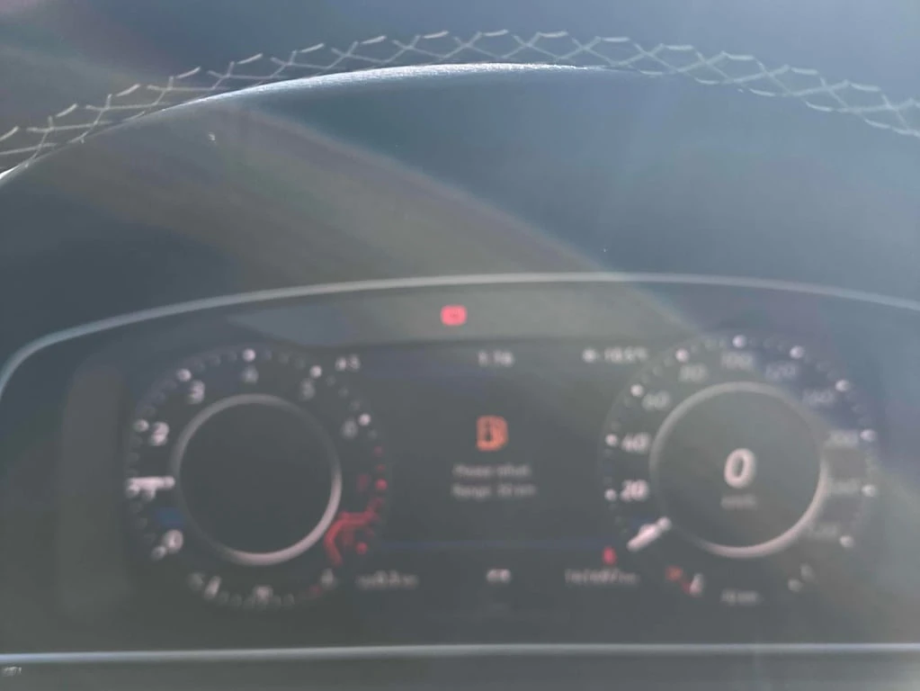 VW Golf * R * РЪЧКА * CARFAX* ПОДГРЕВИ - изображение 8