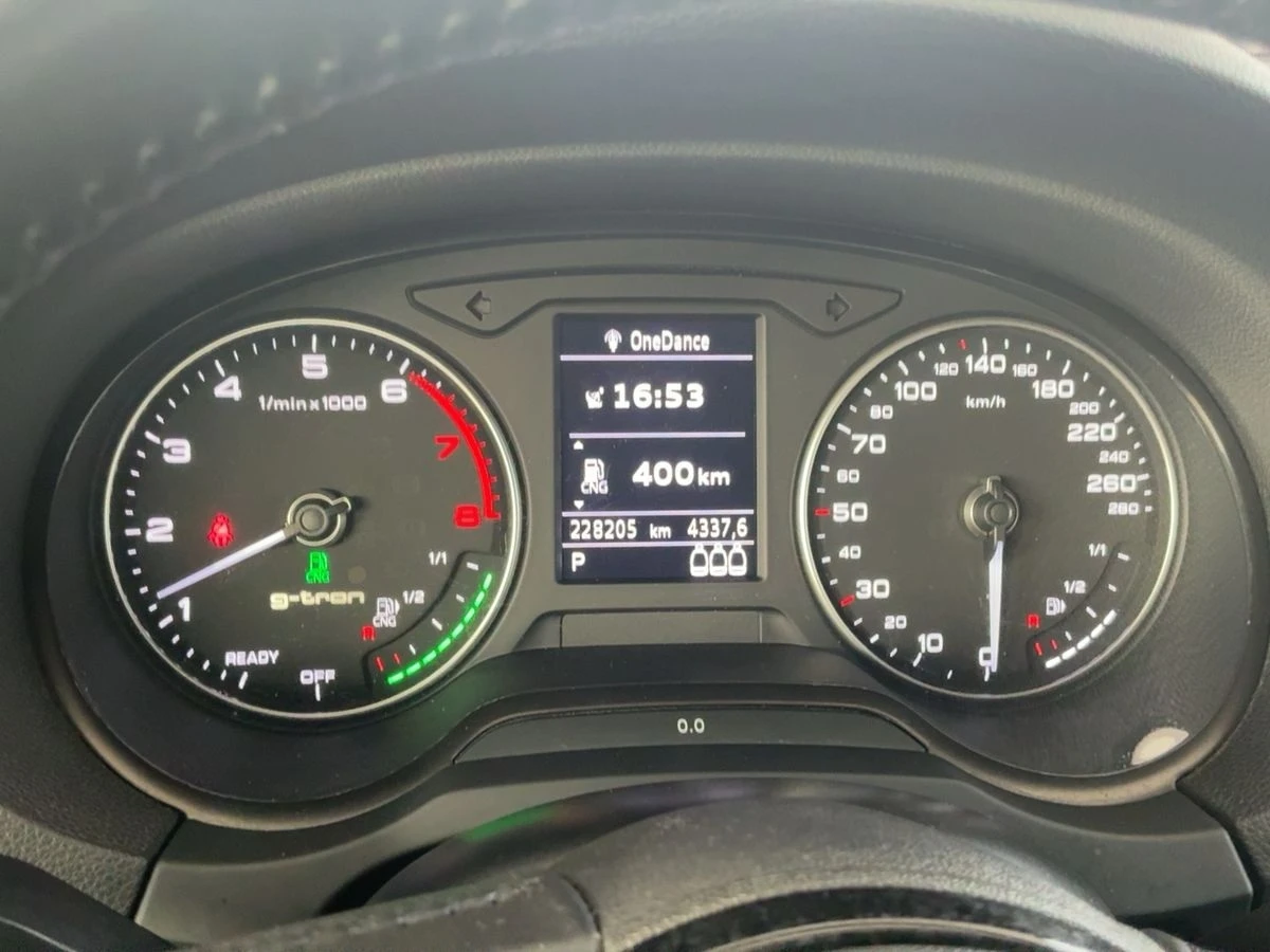 Audi A3 30 G-TRON EURO 6D - изображение 5