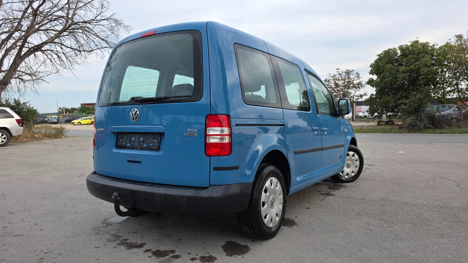 VW Caddy KATO ЧИСТО НОВ, снимка 7 - Автомобили и джипове - 53750780