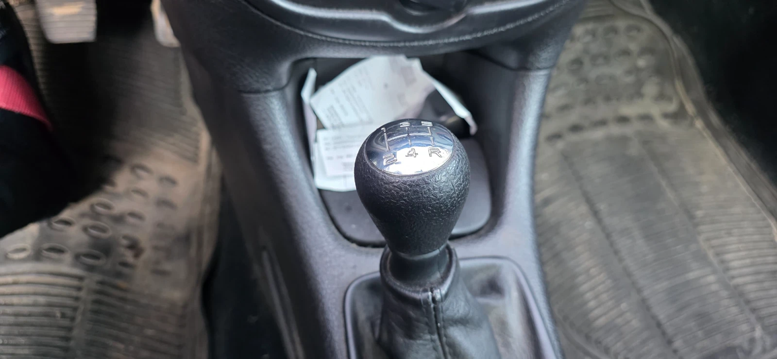 Peugeot 206 Хечбек, снимка 11 - Автомобили и джипове - 53786640