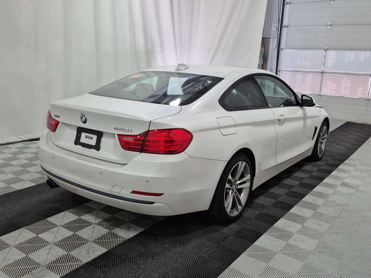 BMW 428 * 428I XDRIVE * CARFAX * БЕЗ ПЪРВОНАЧАЛНА ВНОСКА, снимка 3 - Автомобили и джипове - 53817218