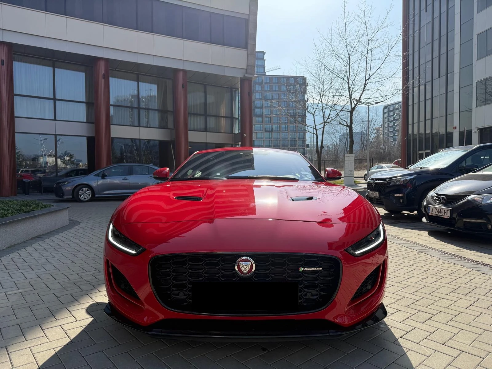 Jaguar F-Type P450 AWD R-Dynamic Coupe, снимка 6 - Автомобили и джипове - 53864527