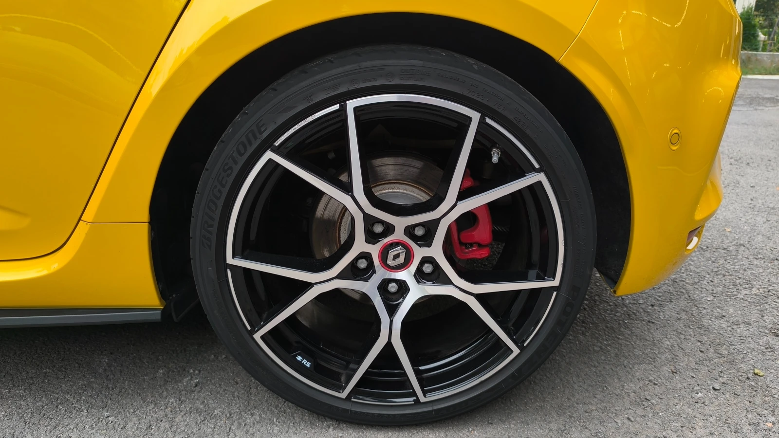 Renault Megane R.S. Trophy, снимка 9 - Автомобили и джипове - 54039259