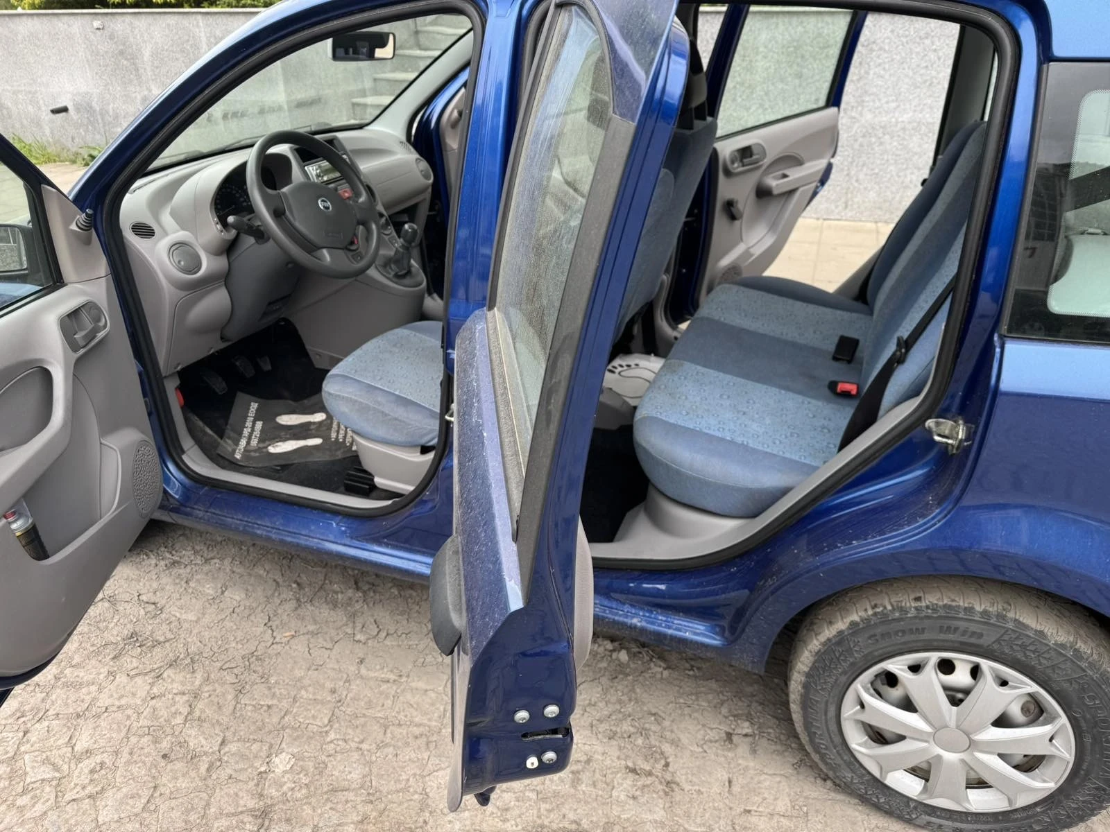 Fiat Panda, снимка 6 - Автомобили и джипове - 54093219