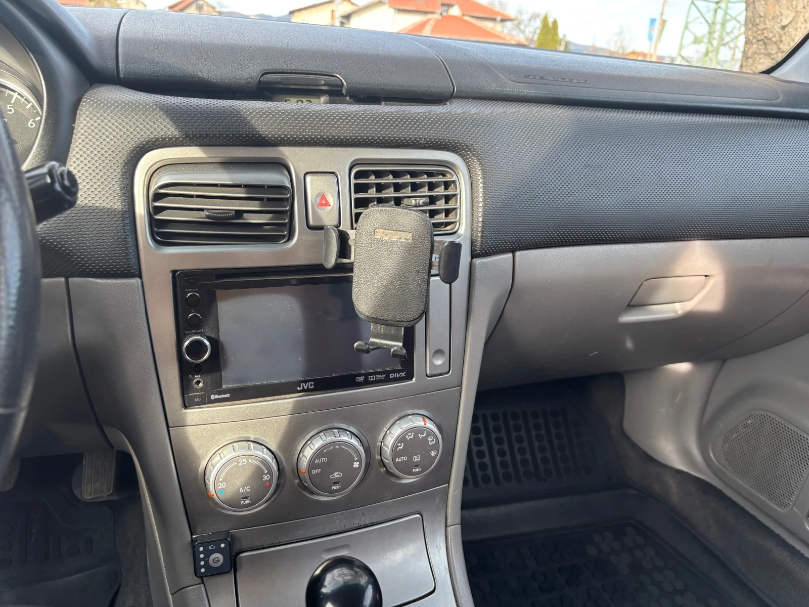 Subaru Forester, снимка 9 - Автомобили и джипове - 54253139