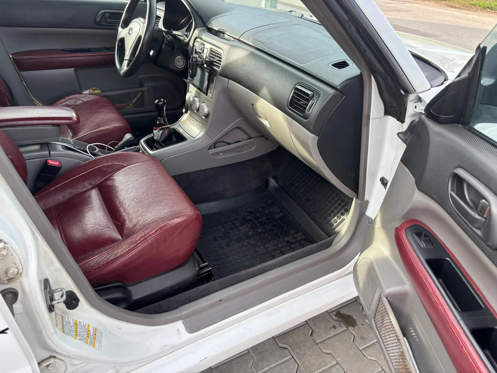 Subaru Forester, снимка 7 - Автомобили и джипове - 54253139