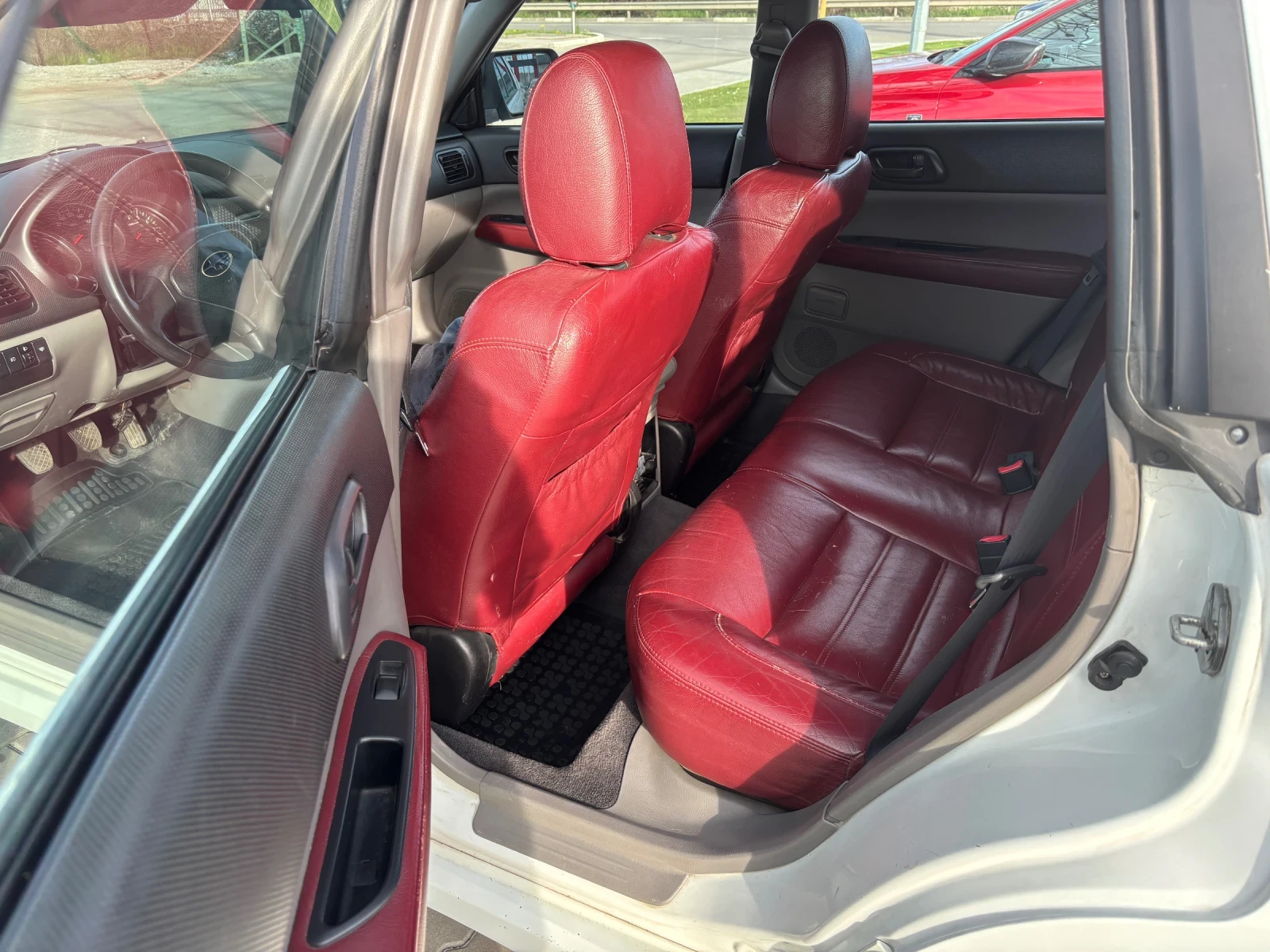 Subaru Forester, снимка 6 - Автомобили и джипове - 54253139